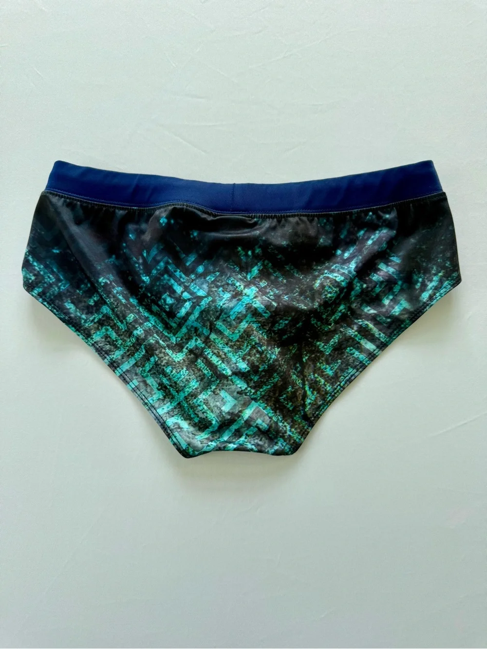 Clever Moda Men’s Navy & Teal Swim Briefs with Drawstring